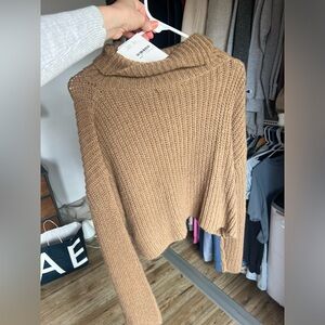 Oak and fort turtle neck